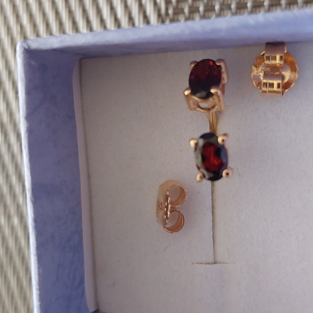 18K Yellow Gold Plated Sterling Silver Genuine Garnet Earrings 1.02 Carat - Picture 7 of 8